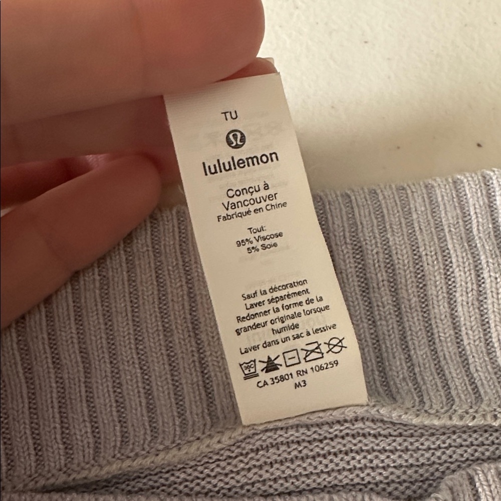 Lululemon Forward Flow Poncho Light Purple Grey - Picture 4 of 7